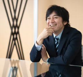 代表取締役 社長 勝 俊秀
